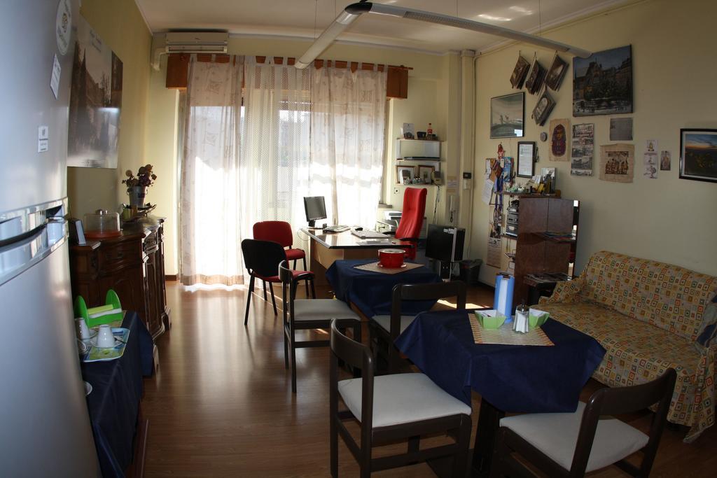Rooms2Rent Reggio di Calabria Buitenkant foto
