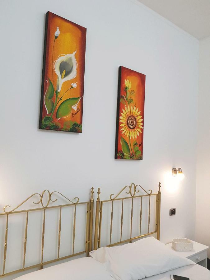 Rooms2Rent Reggio di Calabria Buitenkant foto